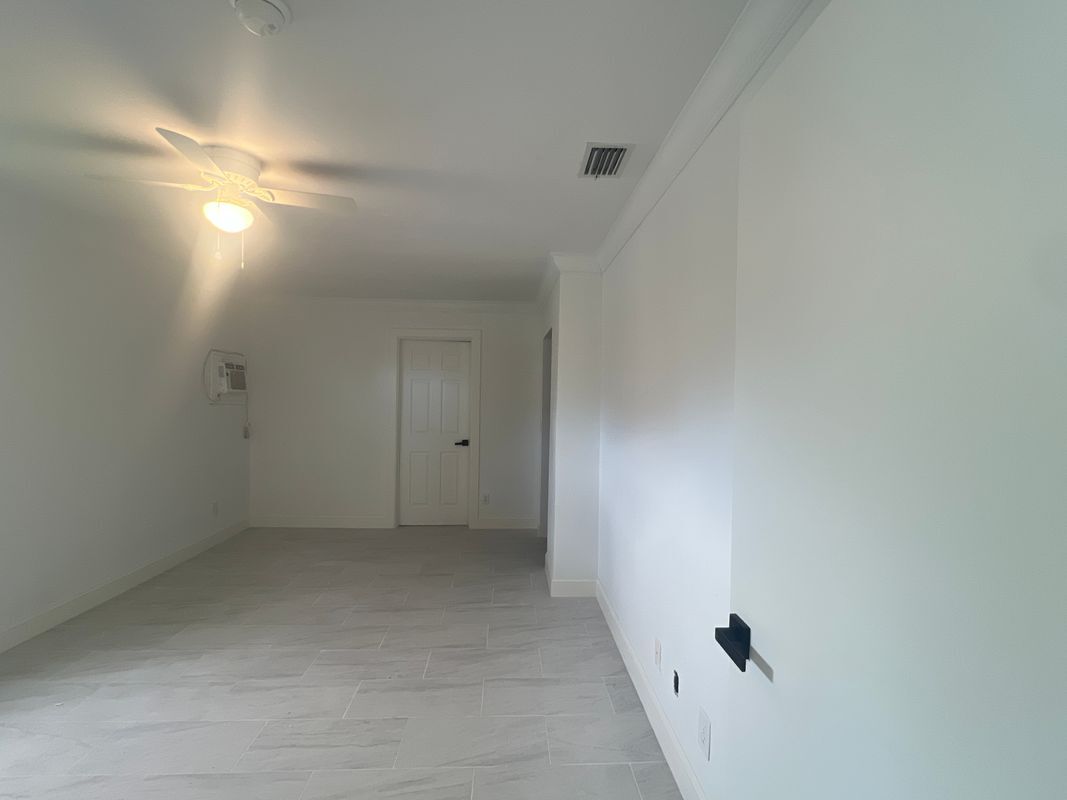 Building Photo - 12113 Fuller Ln