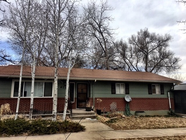 Primary Photo - 622 E Myrtle St