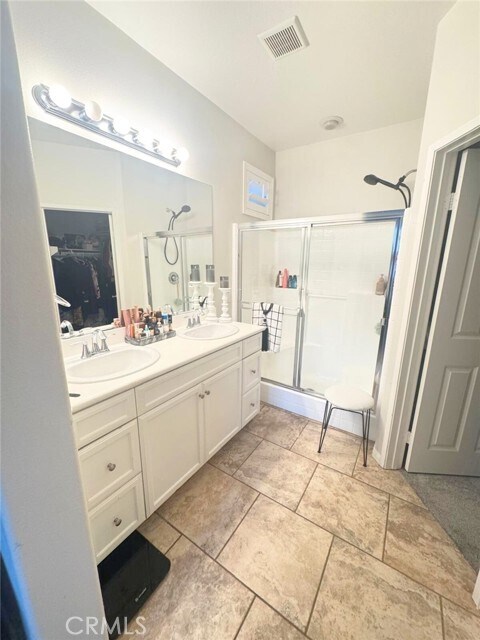 Building Photo - 35848 Lajune St