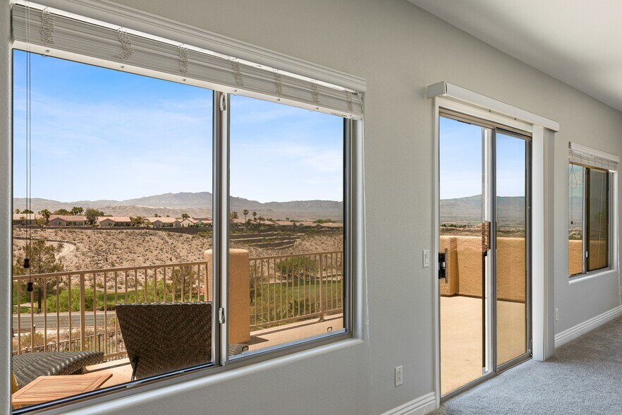 Building Photo - 7 Braelinn Dr