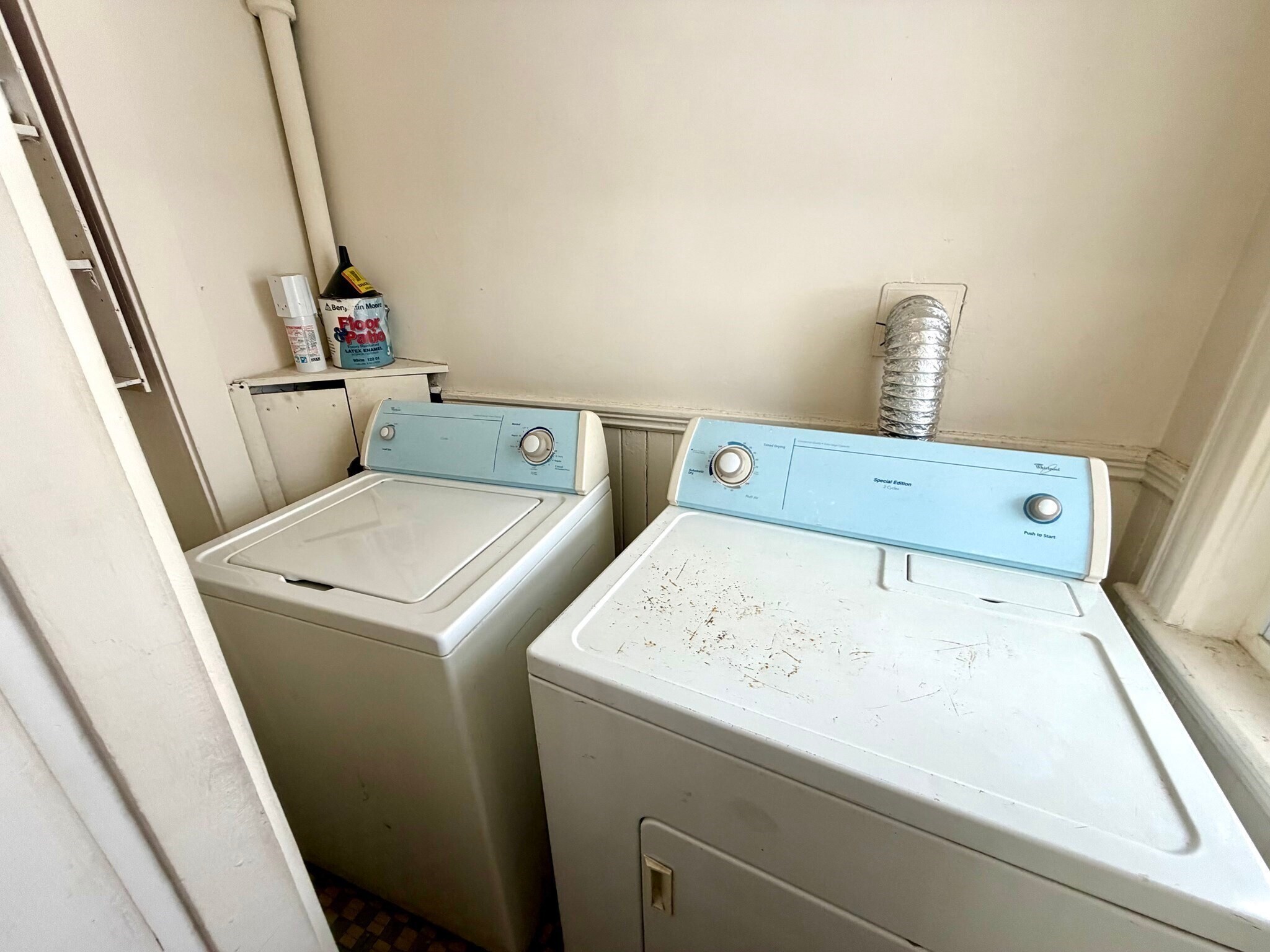 Building Photo - 8 Berkeley St