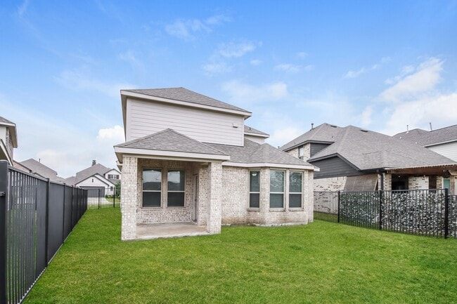 Building Photo - 15758 Cairnwell Bend Dr
