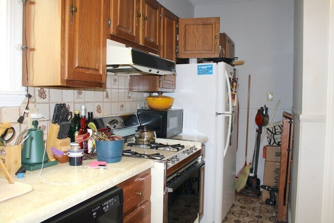 Building Photo - 311 Cardinal Medeiros Ave