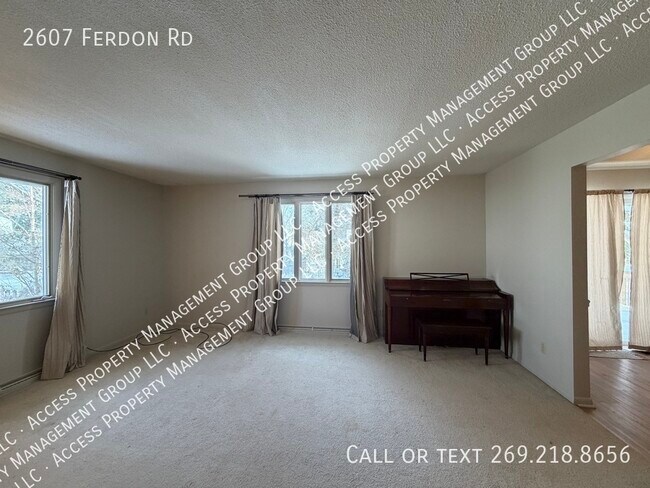 Building Photo - 2607 Ferdon Rd