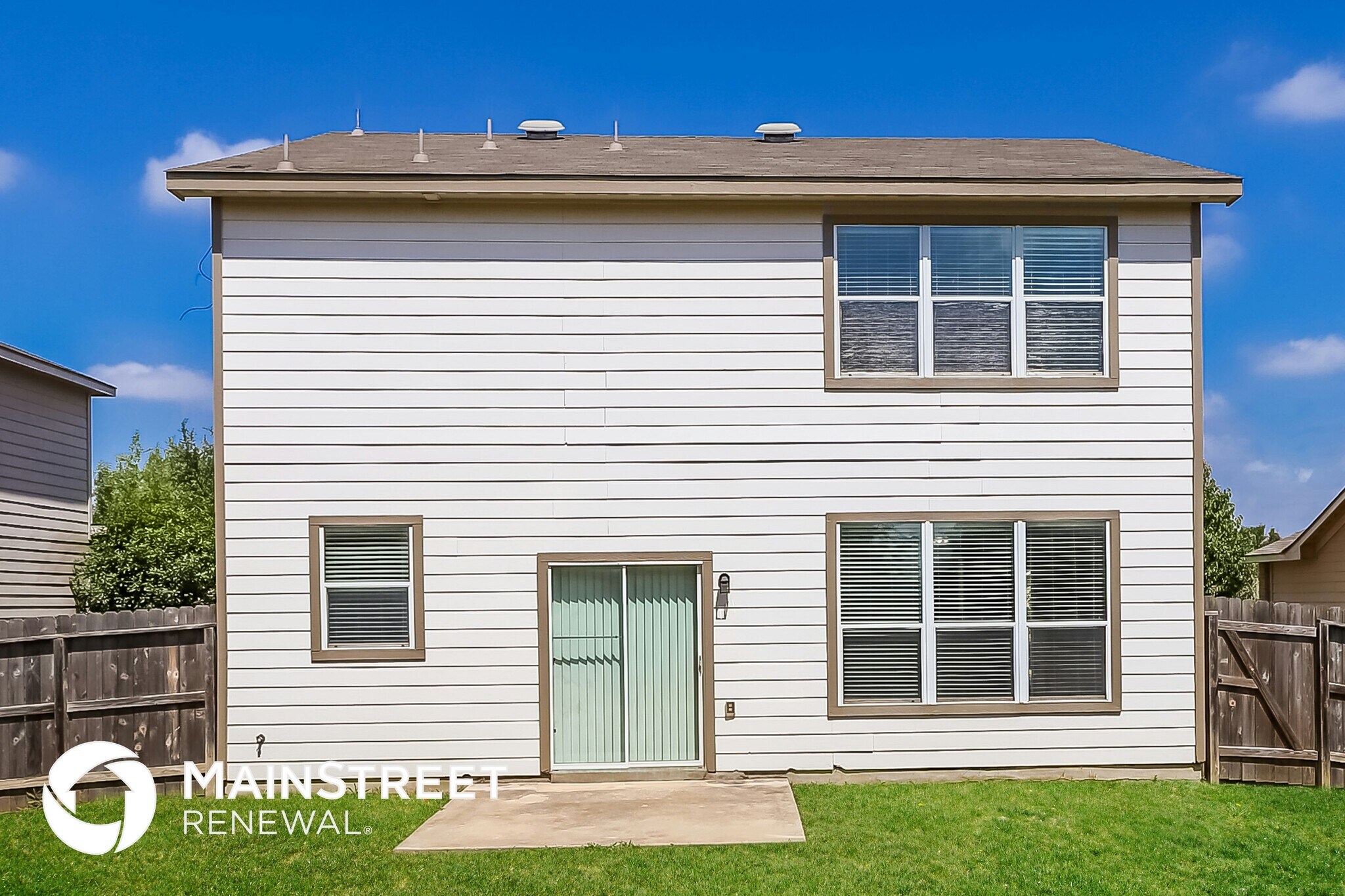 Building Photo - 9338 Durham Ledge