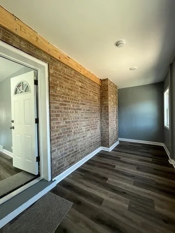 Building Photo - 323 22nd Ave