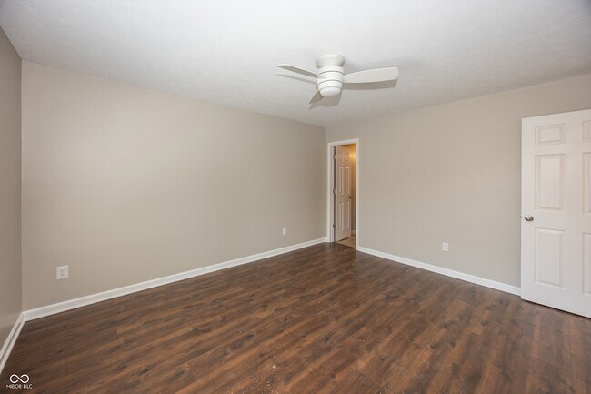 Building Photo - 2410 Silver Ct