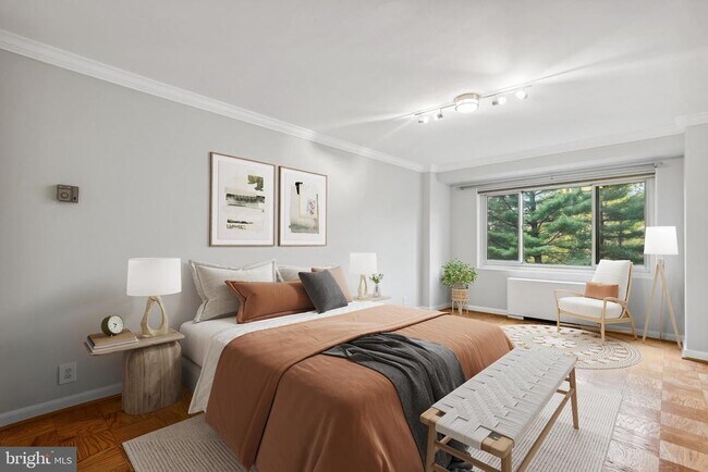 Building Photo - 4201 Cathedral Ave NW