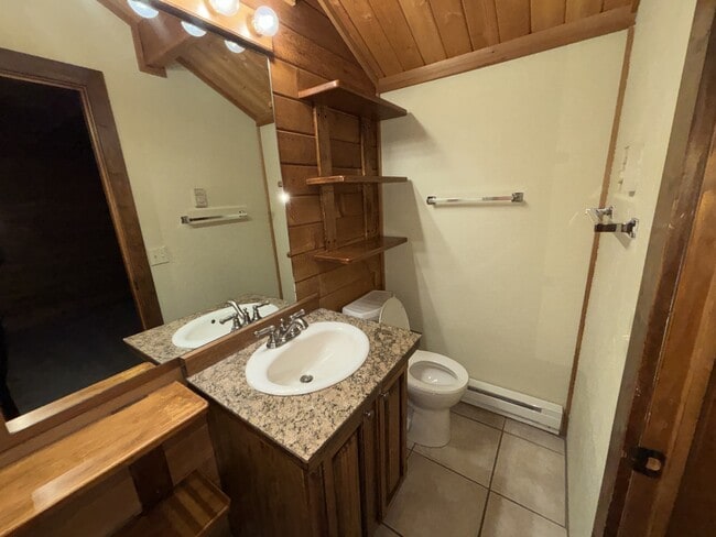 Building Photo - 1655 W Big Trail Dr