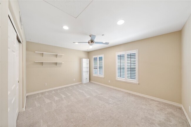Building Photo - 8 Welbe Cir