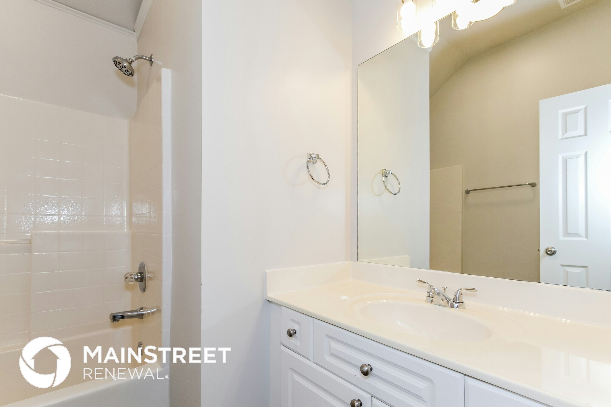 Building Photo - 269 Village Dr