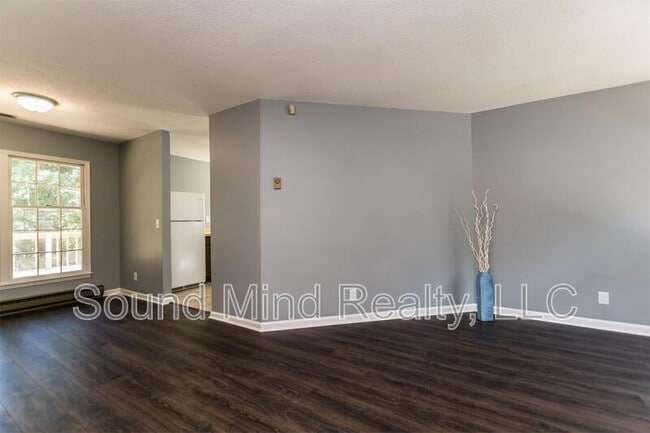 Building Photo - 2413 Keith Dr