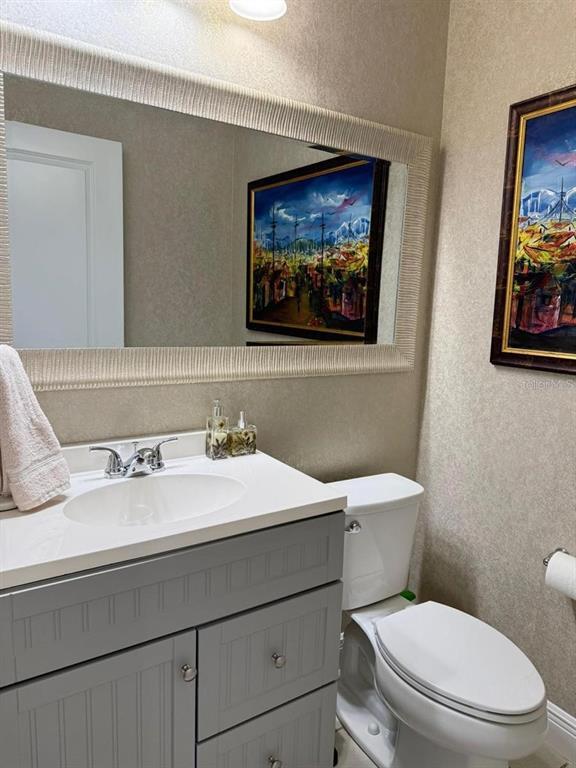 Building Photo - 15372 Gilligan Ct