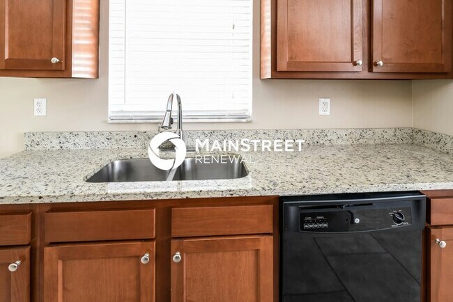 Building Photo - 3 Bedroom Pet-Friendly Home in Port Richey, FL with Main Street Renewal