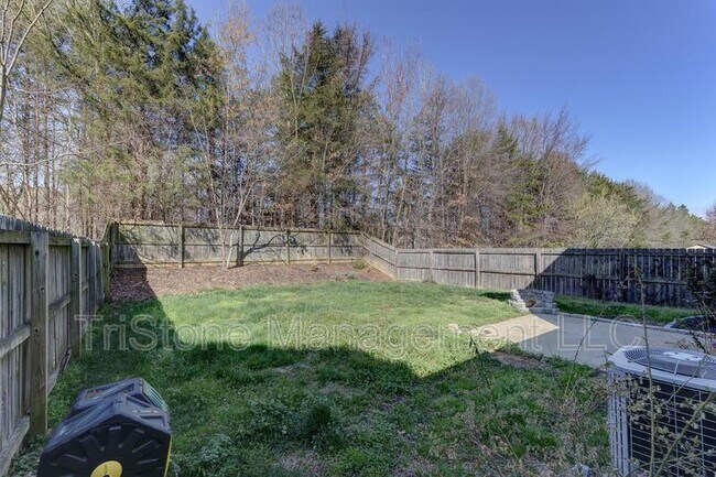 Building Photo - 5724 Henderson Oaks Dr