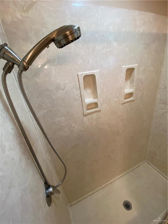 Building Photo - 44 Paseo Encantado