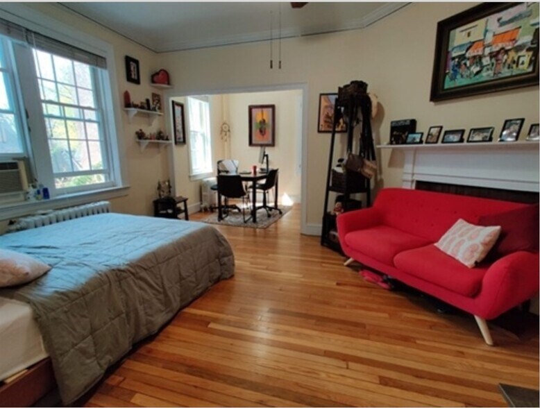 Primary Photo - 16 Chauncy St
