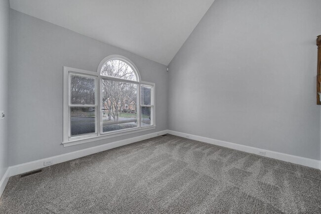Building Photo - Spacious Four Bedroom Home!