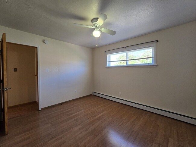 Building Photo - 166 Galisteo Ln