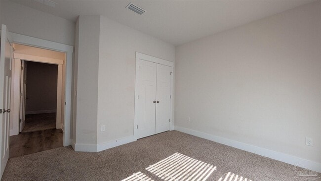 Building Photo - 3333 Southwind Dr