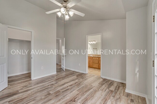Building Photo - 279 Ailee Lane