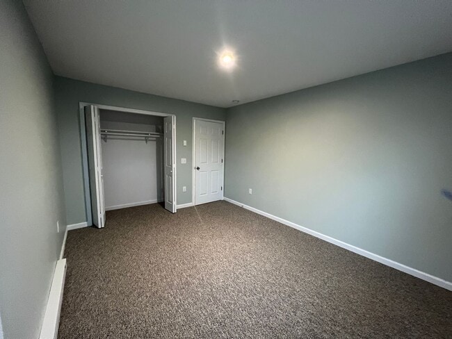 Building Photo - 723 Eastgate Pl