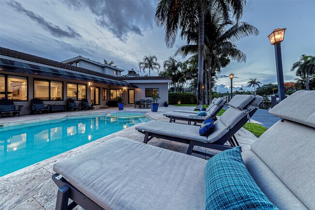 Building Photo - 616 Riviera Isle Dr