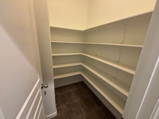 Building Photo - AVAILABLE NOW; APPLY TODAY!!! $560.00 OFF FIRST MONTH