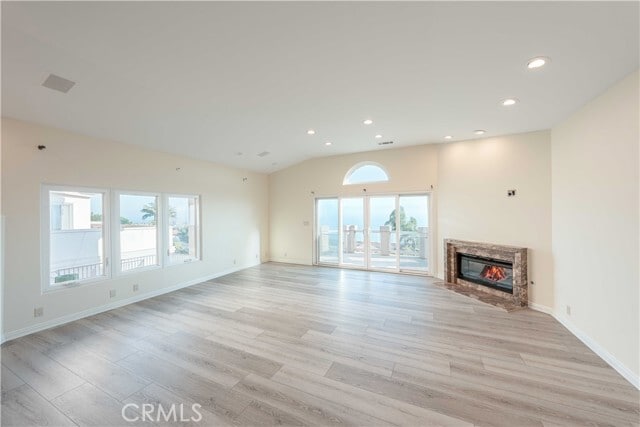 Building Photo - 3355 Palo Vista Dr