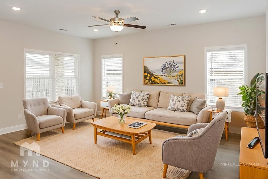 Building Photo - 219 Pine Is Ave