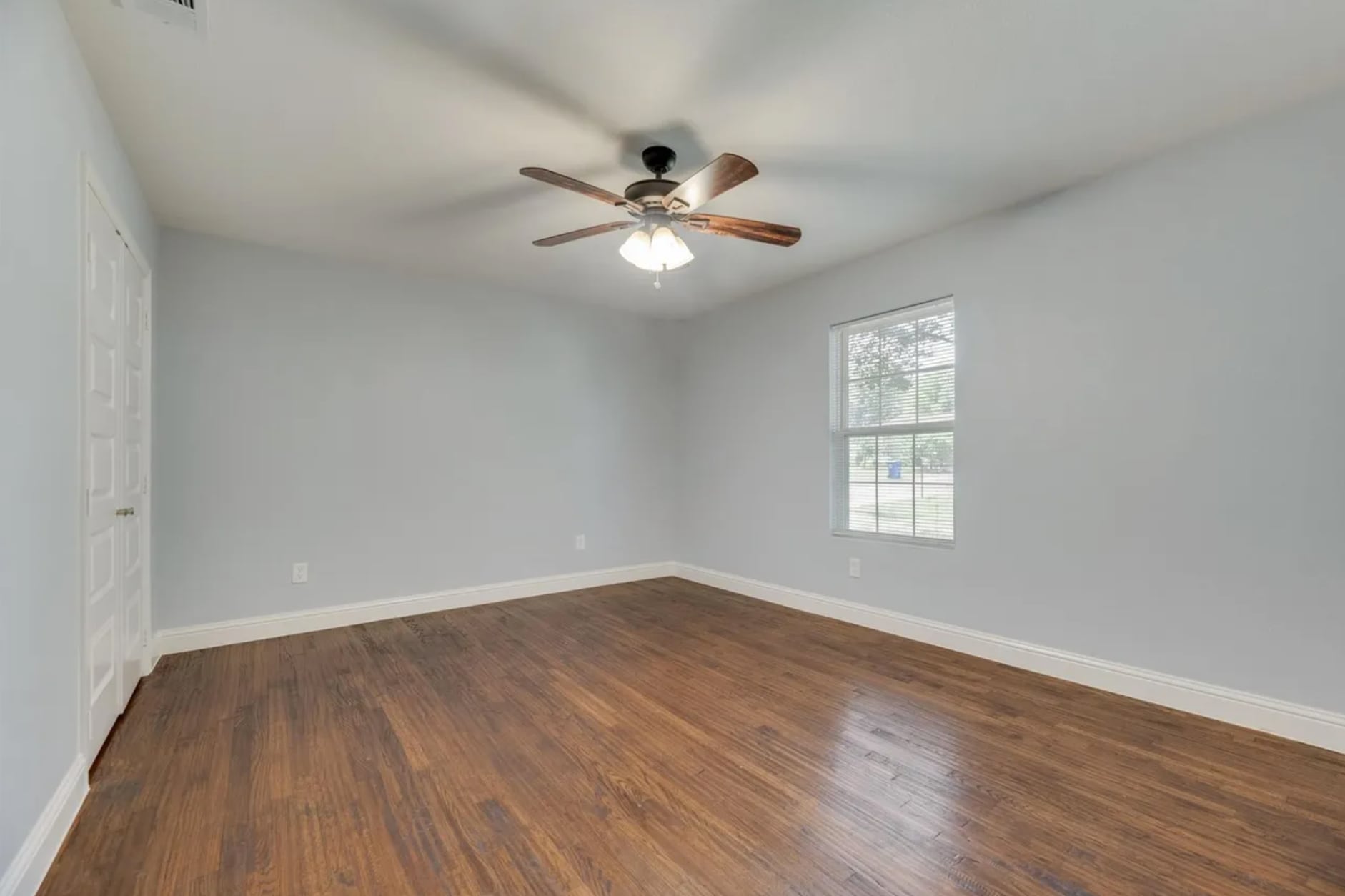 Building Photo - 4808 Carolyn Jean Dr