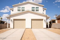 Building Photo - 2006 W Madison St