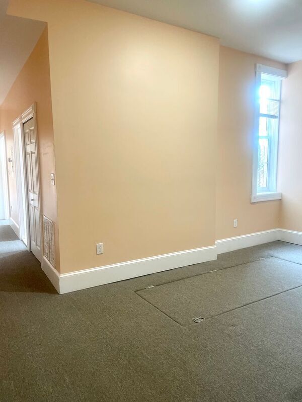 Building Photo - 2029 St Paul St