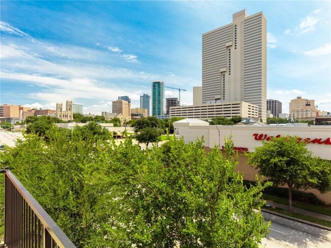 Building Photo - Downtown Fort Worth Condo