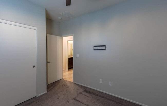 Building Photo - 3 Bedroom North Las Vegas Gated Community