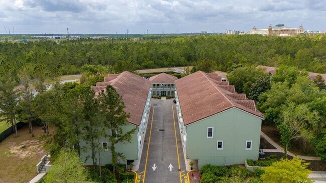 Building Photo - 14525 Damai Ln