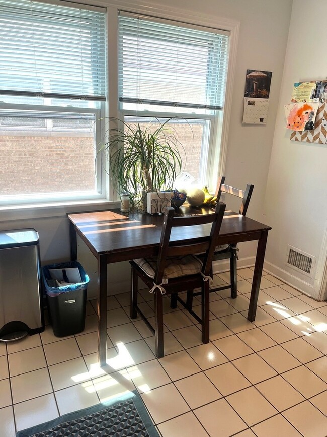 Building Photo - 8717 Karlov Ave