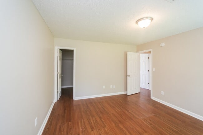 Building Photo - 10108 Nolton Cir