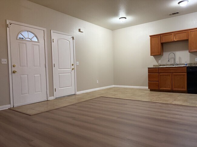 Building Photo - 8001 Walpole Ave