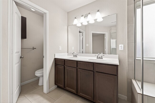 Building Photo - 19339 Vermillion Ct