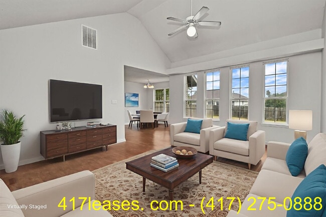 Building Photo - 834 S Duke Ave