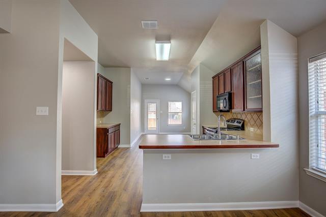 Building Photo - 12125 Tacoma Ridge Dr