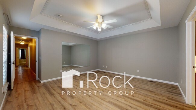 Building Photo - Need space? Take a look at this 4 Bedroom/4.5 Bathroom Home in SW Edmond!