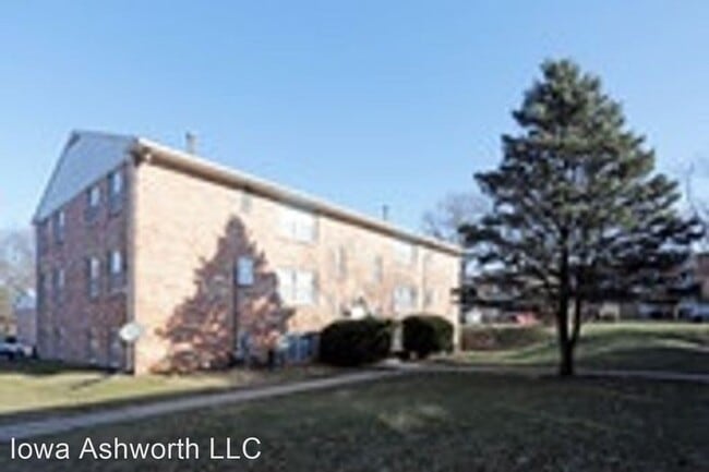 Building Photo - 1020 Ashworth Rd