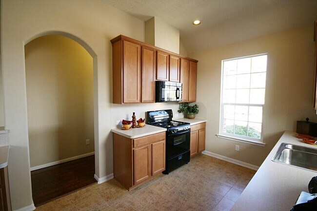 Building Photo - 24547 Foxberry Glen Ln