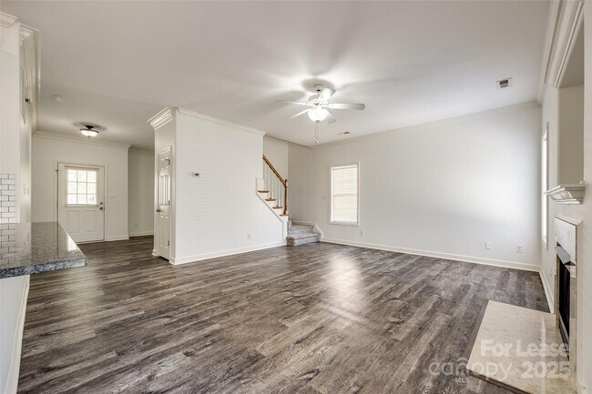 Building Photo - 4505 Hampstead Heath Dr