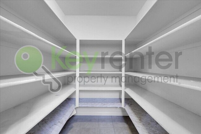 Building Photo - 1444 Eaglesfield Ln