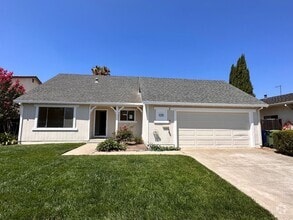 Building Photo - 1181 Casa Marcia Pl