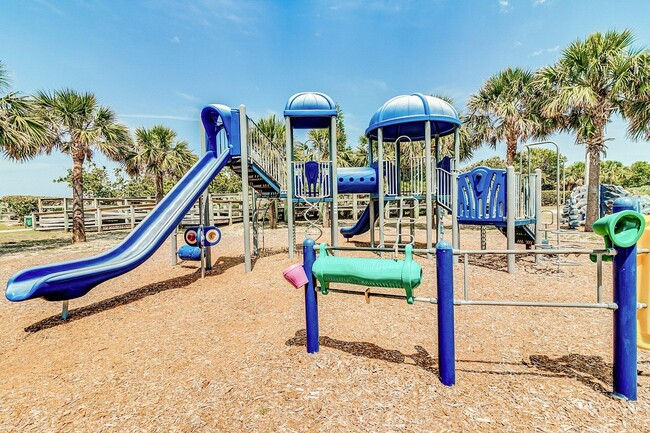 Building Photo - 1501 Shannon Ave