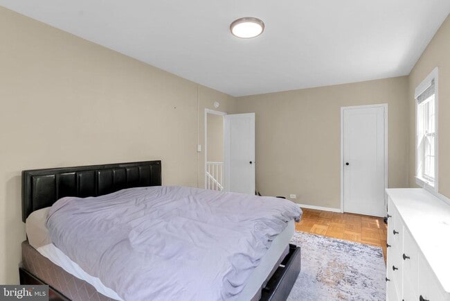 Building Photo - 3623 Gunston Rd